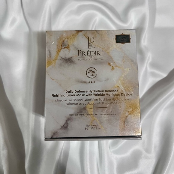 PREDIRE PARIS Mask with Wrinkle Vanisher Device | 3-In-1 with LED Treatment - Picture 4 of 7